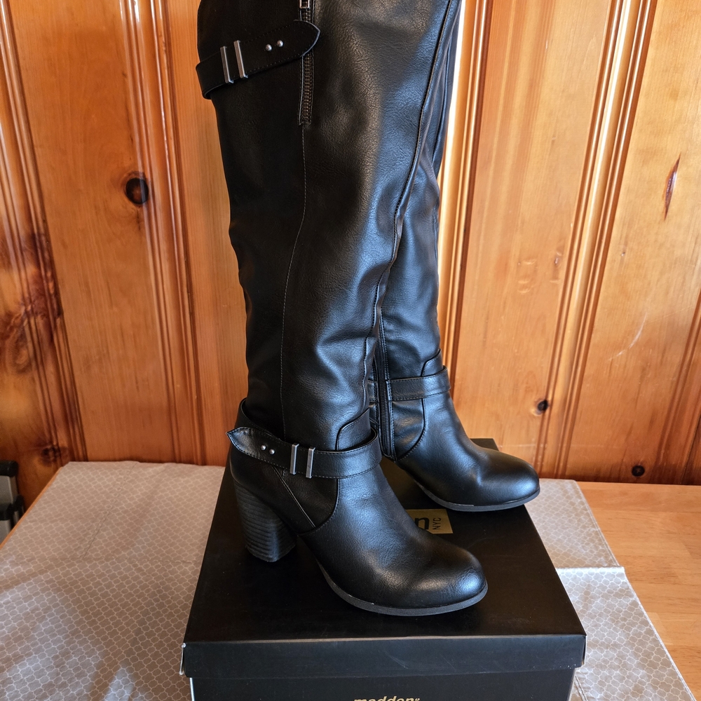 Madden NYC Deny Black Heeled Knee Boots
